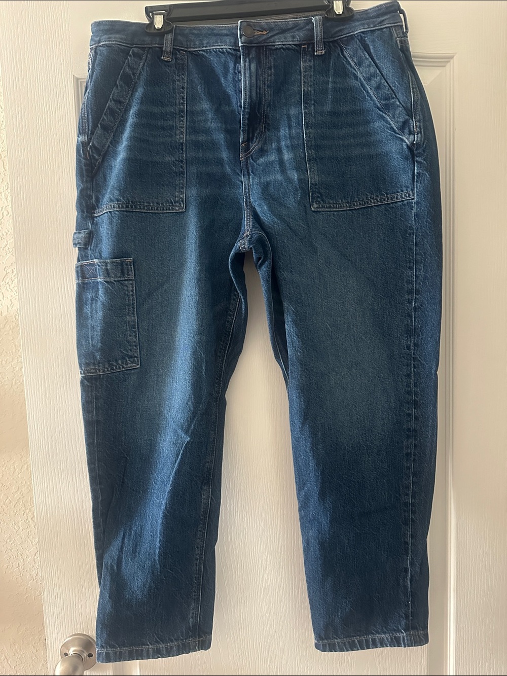 American Eagle Outfitters Men's Relaxed Dark Blue Utility Jeans